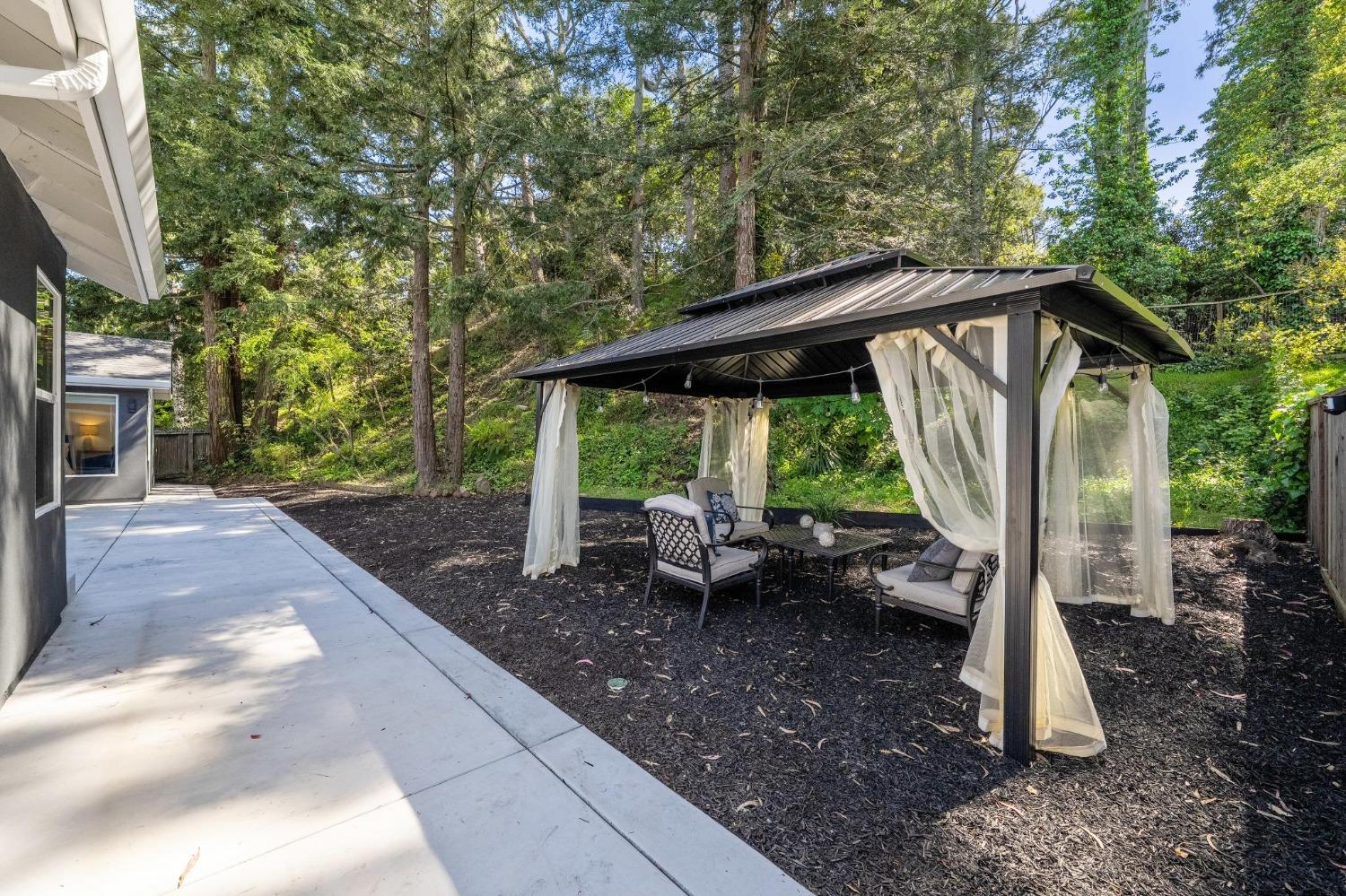 Detail Gallery Image 59 of 71 For 12801 Brookpark Rd, Oakland,  CA 94619 - 4 Beds | 2 Baths