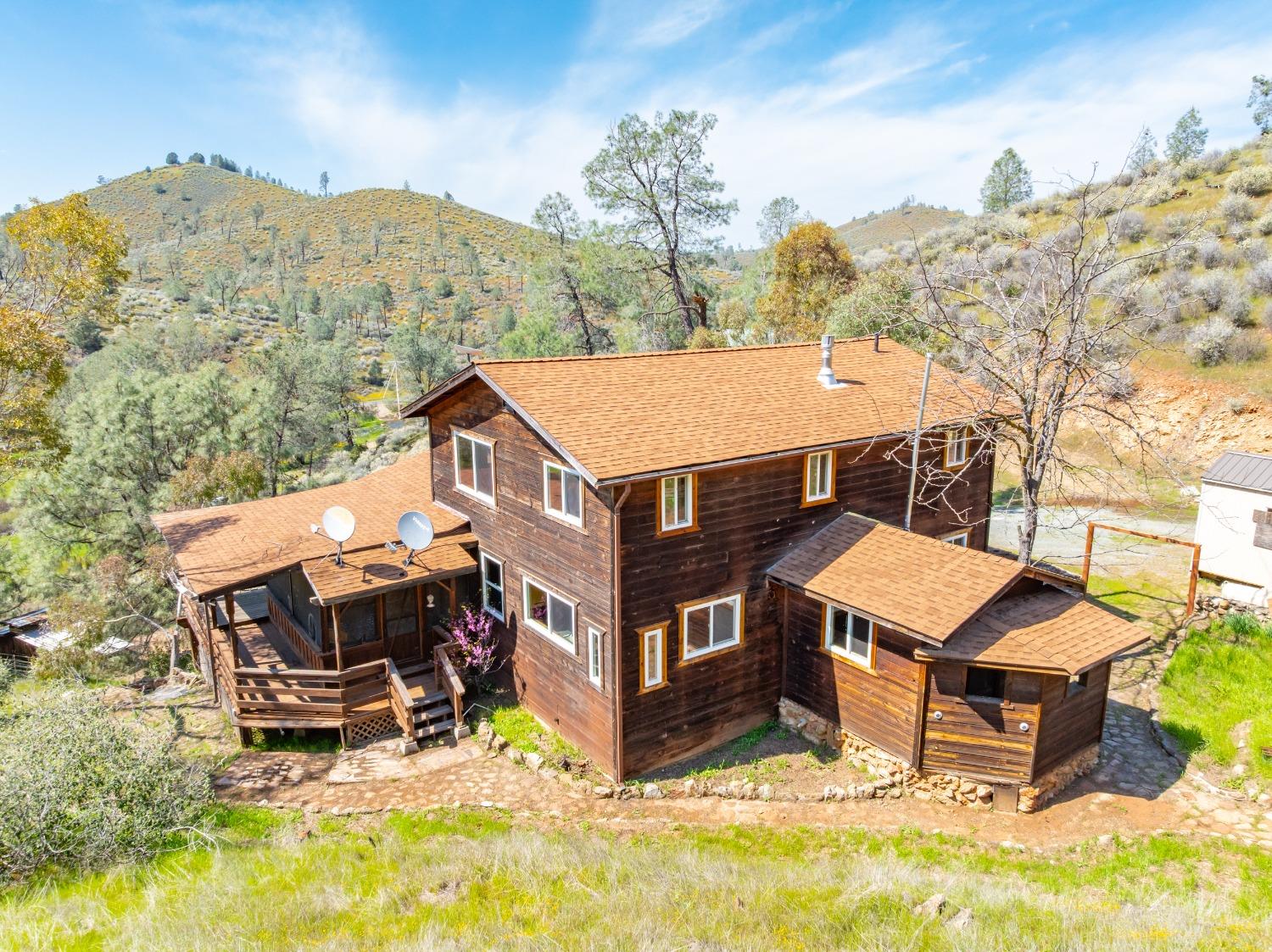 Detail Gallery Image 21 of 71 For 9000 Six Bit Ranch Rd, Chinese Camp,  CA 95309 - 3 Beds | 2 Baths