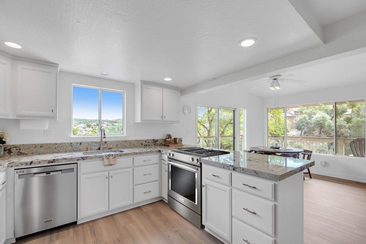 Detail Gallery Image 18 of 89 For 4549 Kiva Dr 2175a,  Copperopolis,  CA 95228 - 3 Beds | 3/1 Baths