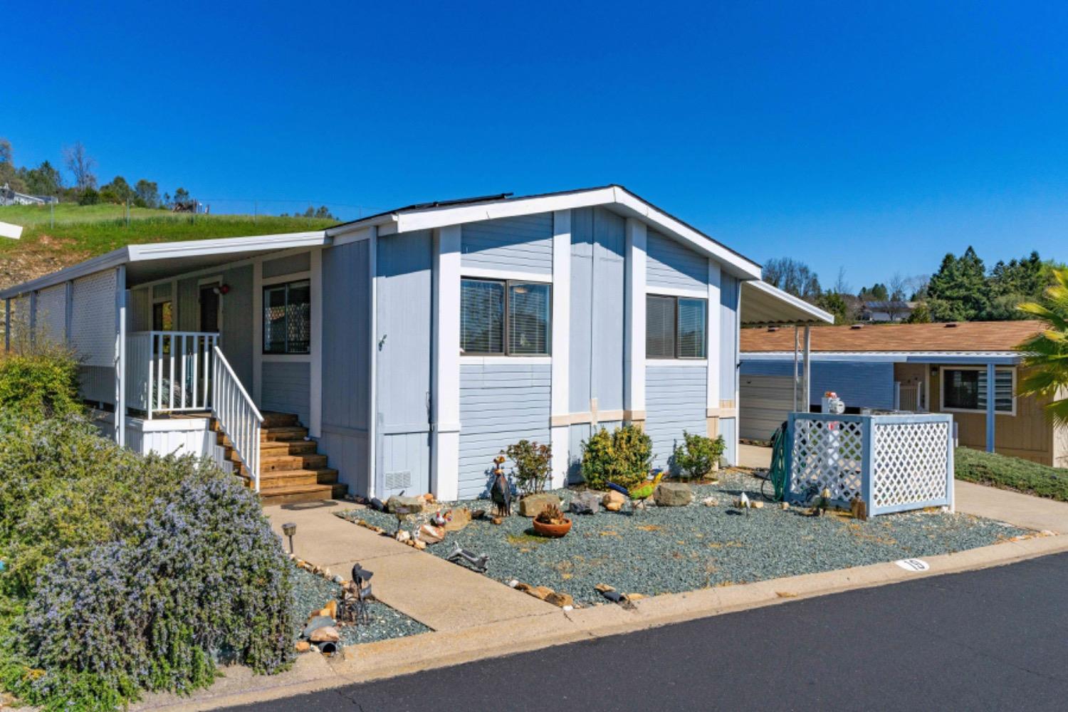 Detail Gallery Image 1 of 29 For 20 Rollingwood 19, Jackson,  CA 95642 - 2 Beds | 2 Baths