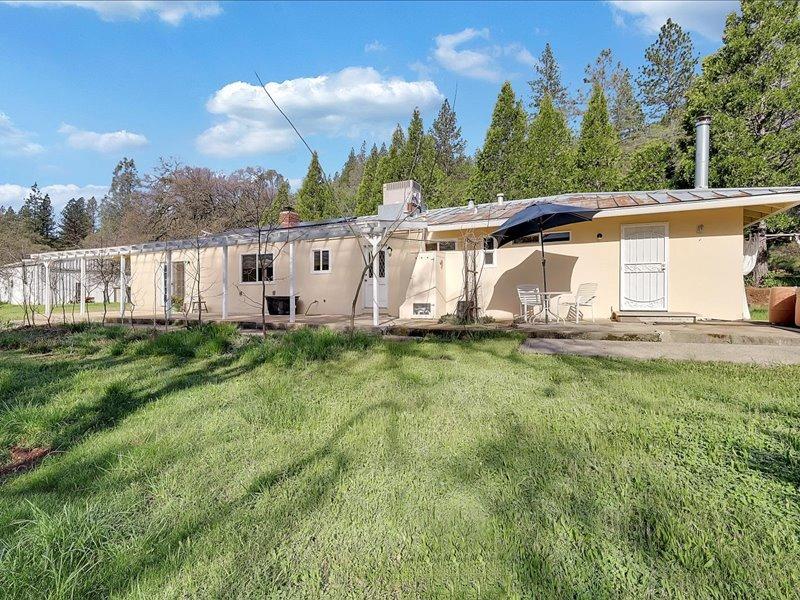 Detail Gallery Image 8 of 63 For 13001 Yuba Nevada Rd, Dobbins,  CA 95935 - 3 Beds | 2 Baths