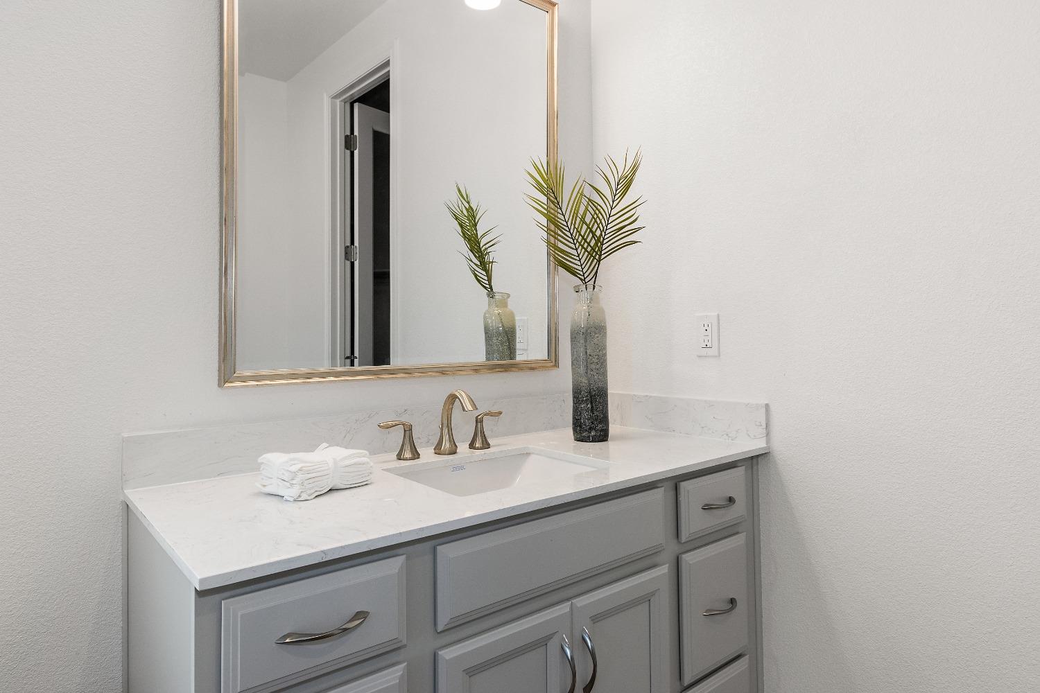 Detail Gallery Image 39 of 88 For 1667 Ball Pl, Woodland,  CA 95776 - 4 Beds | 4 Baths