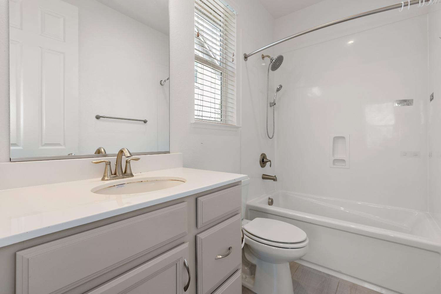 Detail Gallery Image 55 of 88 For 1667 Ball Pl, Woodland,  CA 95776 - 4 Beds | 4 Baths