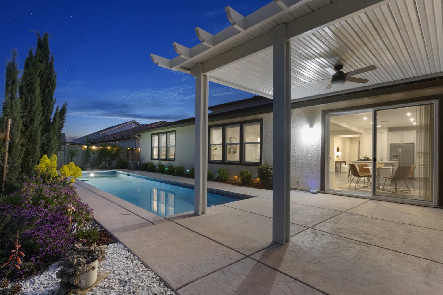 Detail Gallery Image 61 of 88 For 1667 Ball Pl, Woodland,  CA 95776 - 4 Beds | 4 Baths