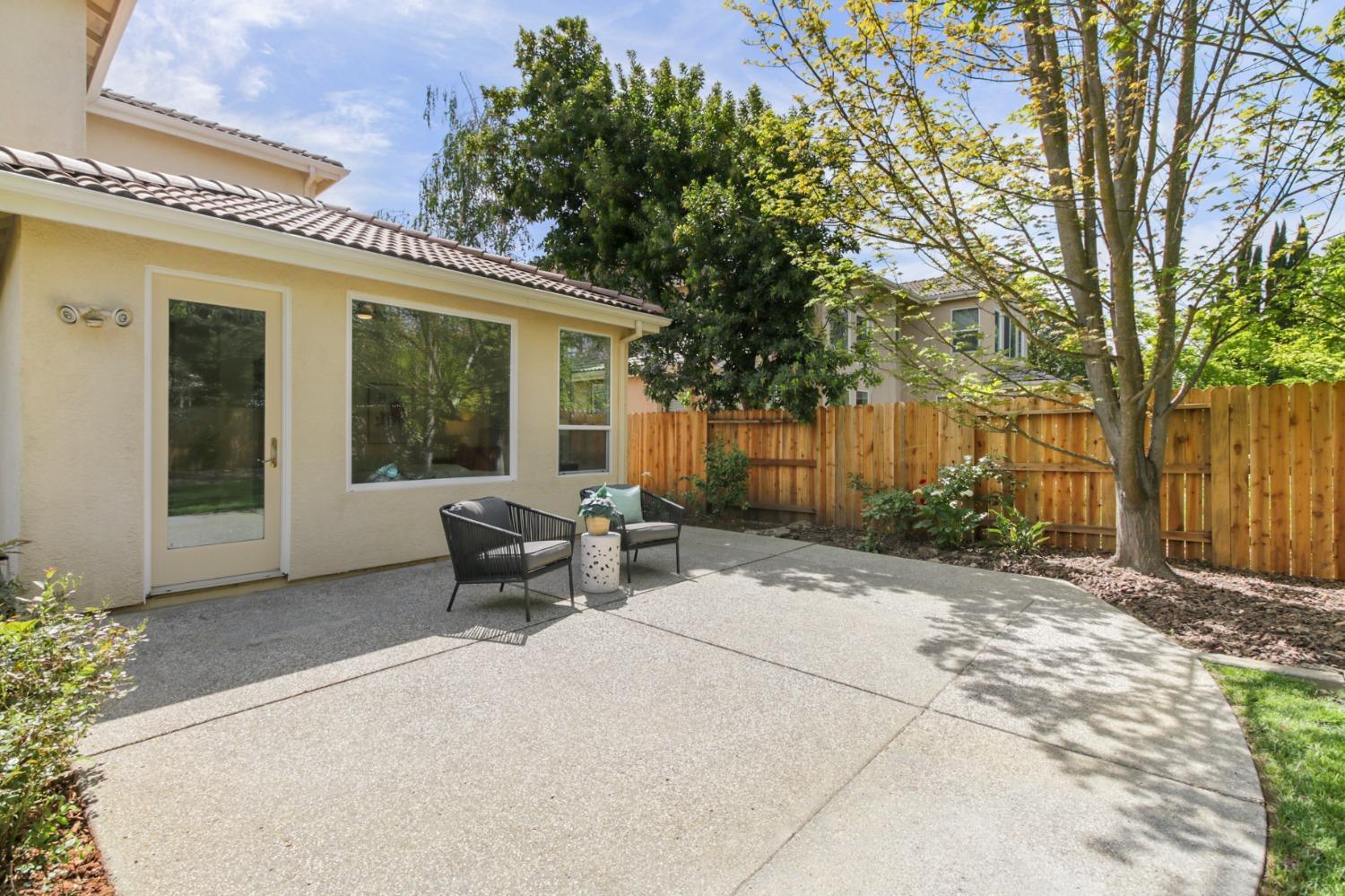 Detail Gallery Image 68 of 74 For 5501 Rogers St, Davis,  CA 95618 - 5 Beds | 3 Baths