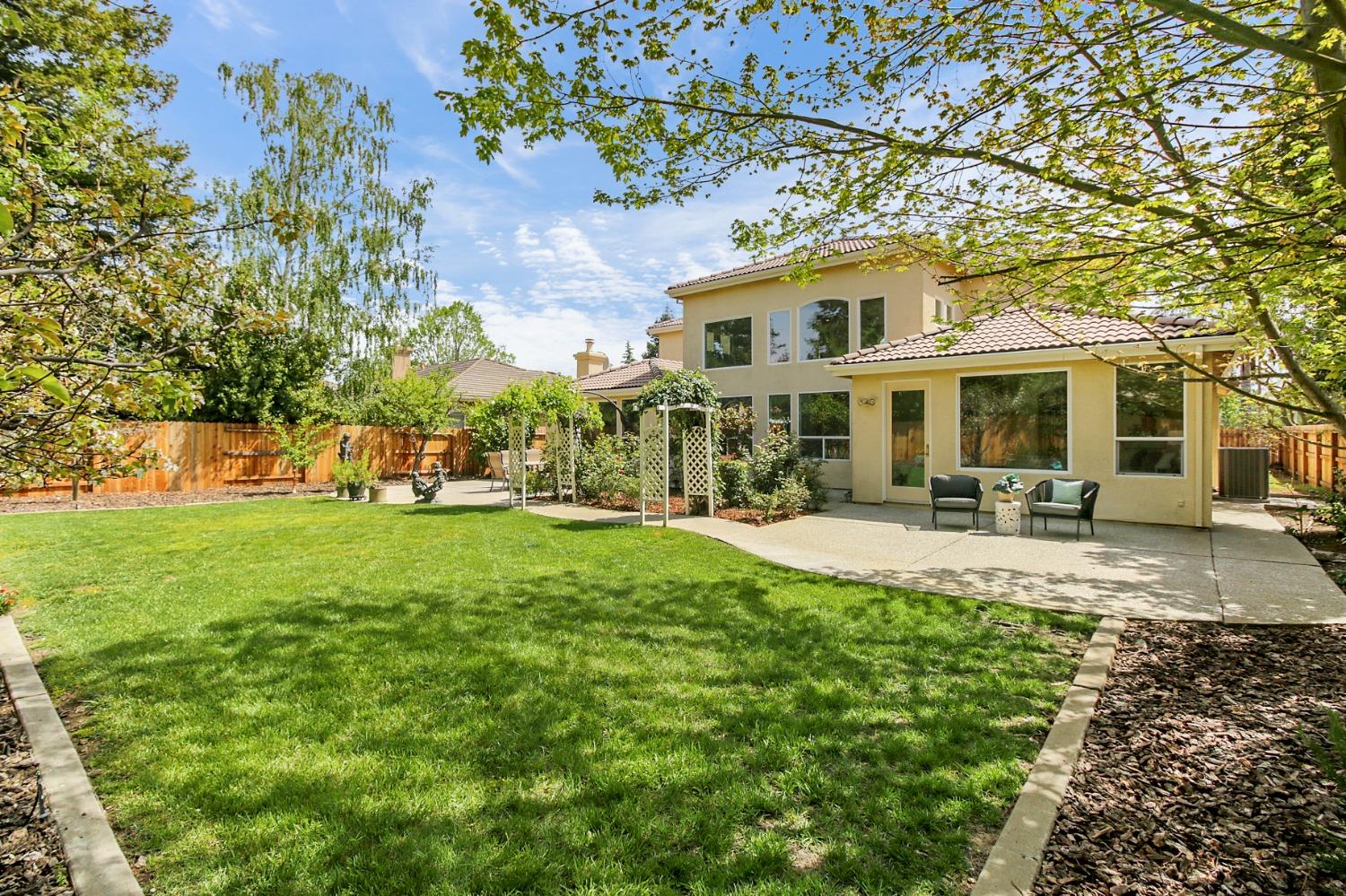Detail Gallery Image 59 of 74 For 5501 Rogers St, Davis,  CA 95618 - 5 Beds | 3 Baths