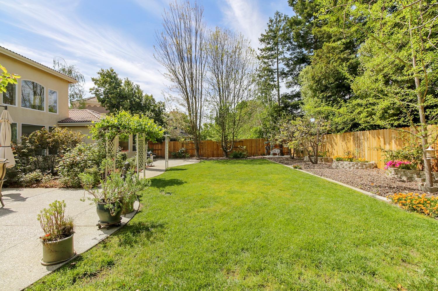 Detail Gallery Image 66 of 74 For 5501 Rogers St, Davis,  CA 95618 - 5 Beds | 3 Baths