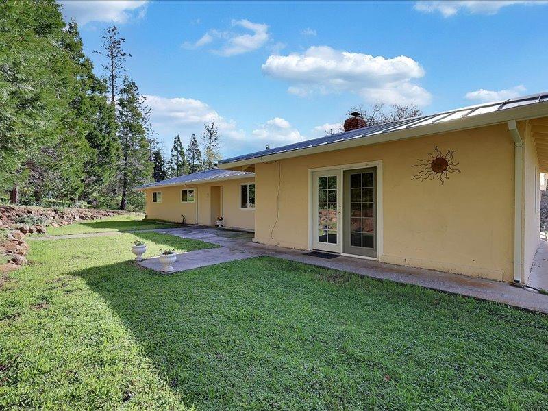 Detail Gallery Image 1 of 63 For 13001 Yuba Nevada Rd, Dobbins,  CA 95935 - 3 Beds | 2 Baths