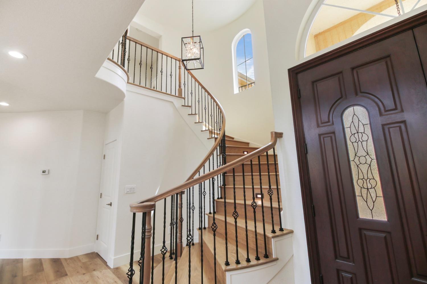 Detail Gallery Image 48 of 74 For 5501 Rogers St, Davis,  CA 95618 - 5 Beds | 3 Baths