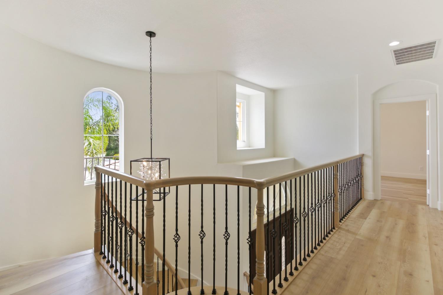 Detail Gallery Image 50 of 74 For 5501 Rogers St, Davis,  CA 95618 - 5 Beds | 3 Baths