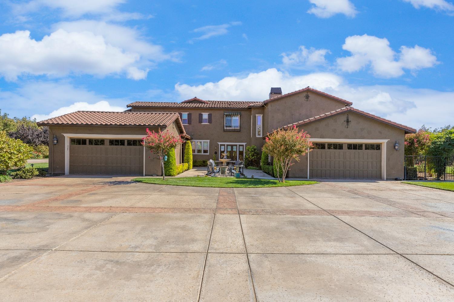 Detail Gallery Image 20 of 79 For 618 Elfers Rd, Patterson,  CA 95363 - 5 Beds | 5/1 Baths