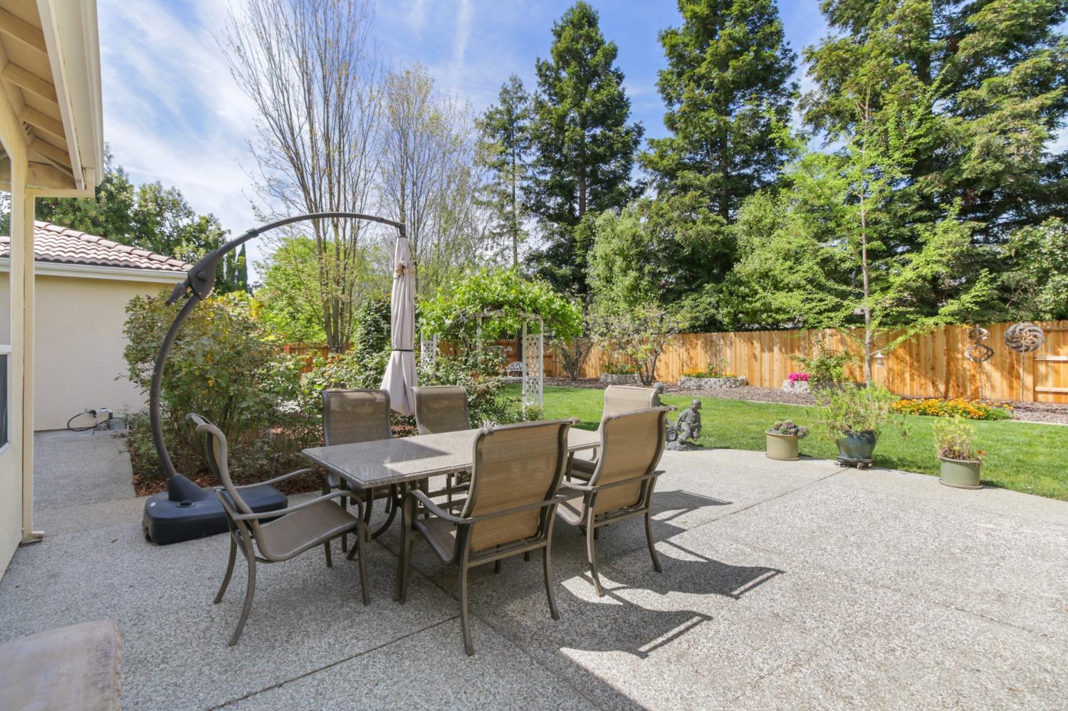 Detail Gallery Image 65 of 74 For 5501 Rogers St, Davis,  CA 95618 - 5 Beds | 3 Baths