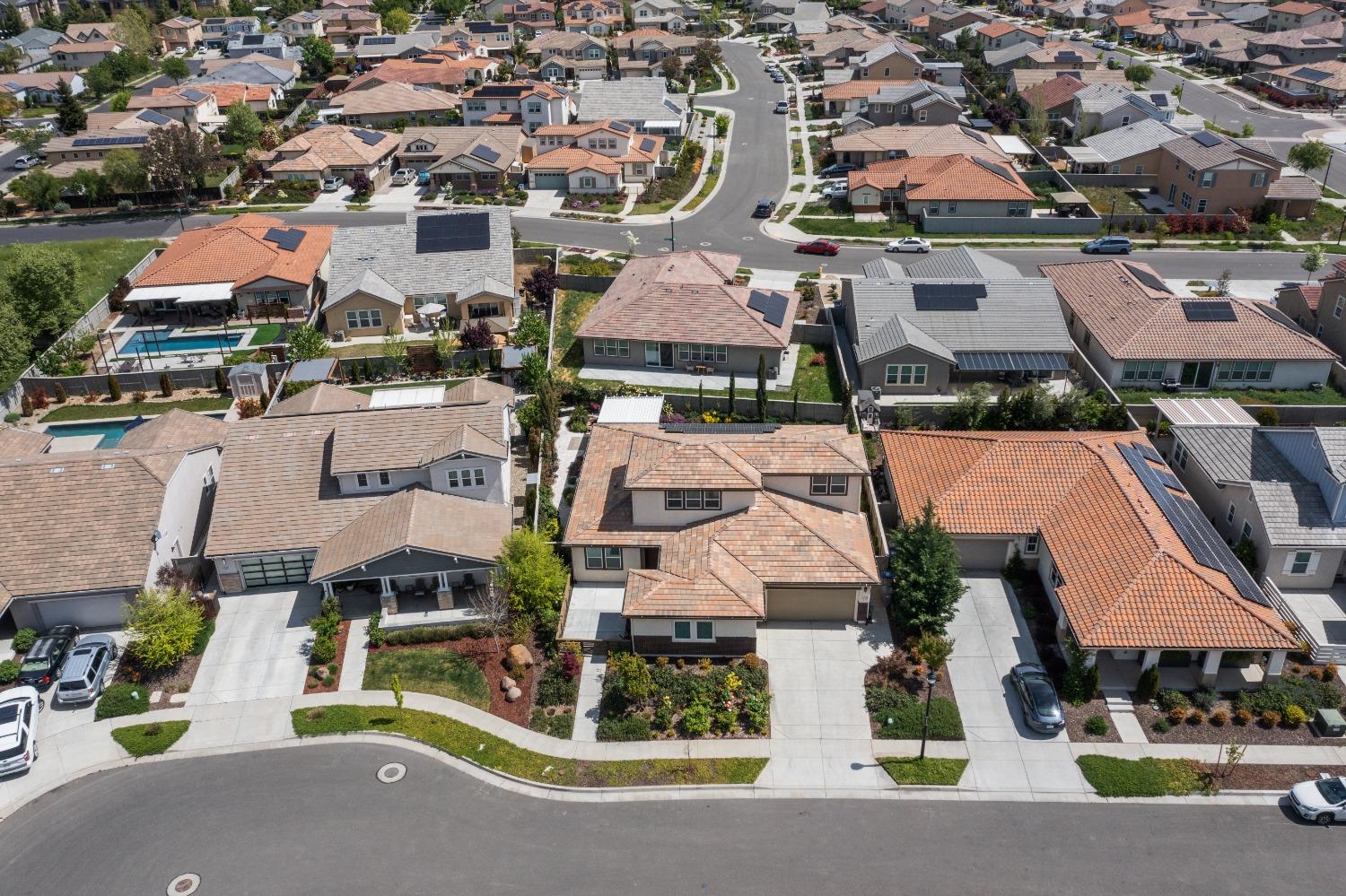 Detail Gallery Image 77 of 88 For 1667 Ball Pl, Woodland,  CA 95776 - 4 Beds | 4 Baths