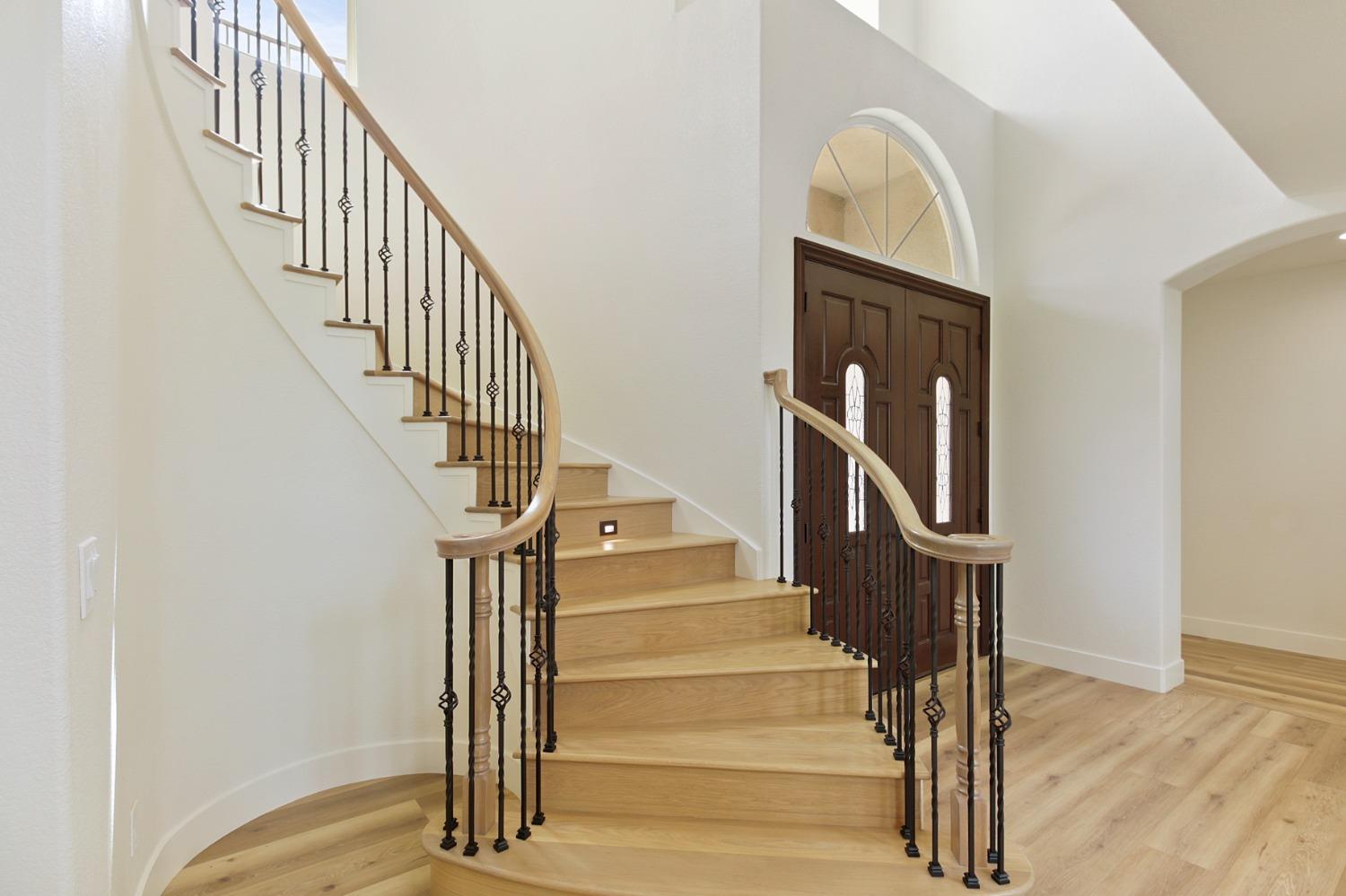 Detail Gallery Image 49 of 74 For 5501 Rogers St, Davis,  CA 95618 - 5 Beds | 3 Baths
