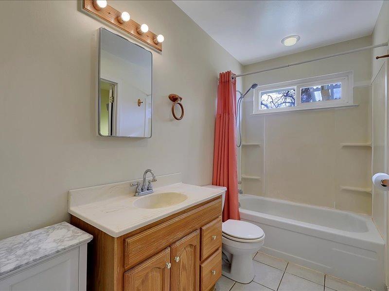 Detail Gallery Image 20 of 63 For 13001 Yuba Nevada Rd, Dobbins,  CA 95935 - 3 Beds | 2 Baths