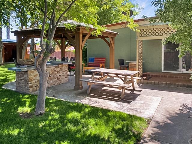 Detail Gallery Image 12 of 72 For 31084 Ahern Rd, Tracy,  CA 95304 - 4 Beds | 2 Baths