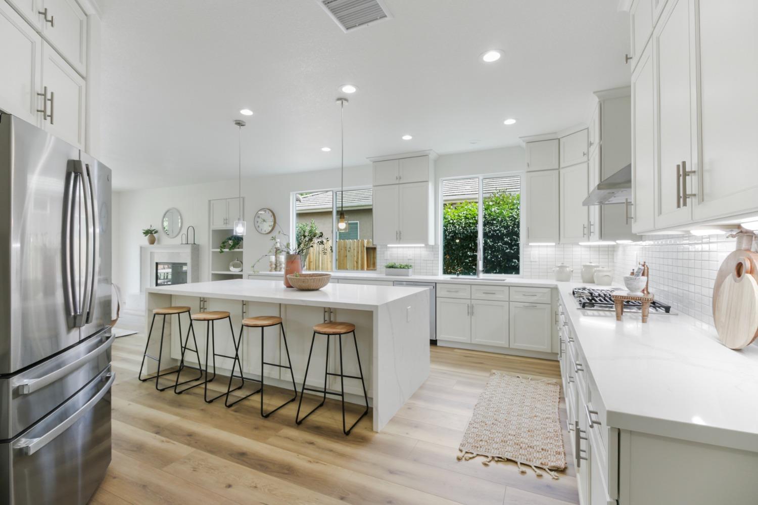 Detail Gallery Image 25 of 74 For 5501 Rogers St, Davis,  CA 95618 - 5 Beds | 3 Baths