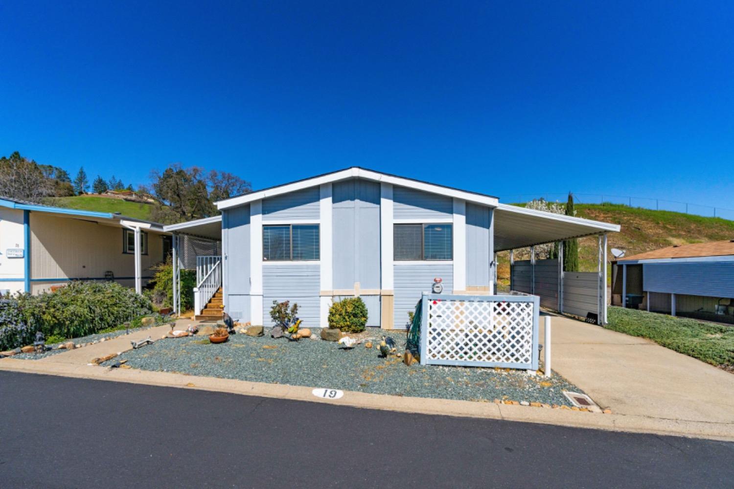 Detail Gallery Image 2 of 29 For 20 Rollingwood 19, Jackson,  CA 95642 - 2 Beds | 2 Baths