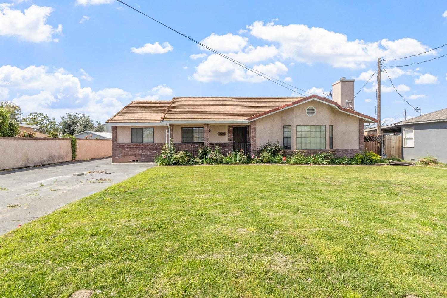 9th Street, Turlock, California image 1
