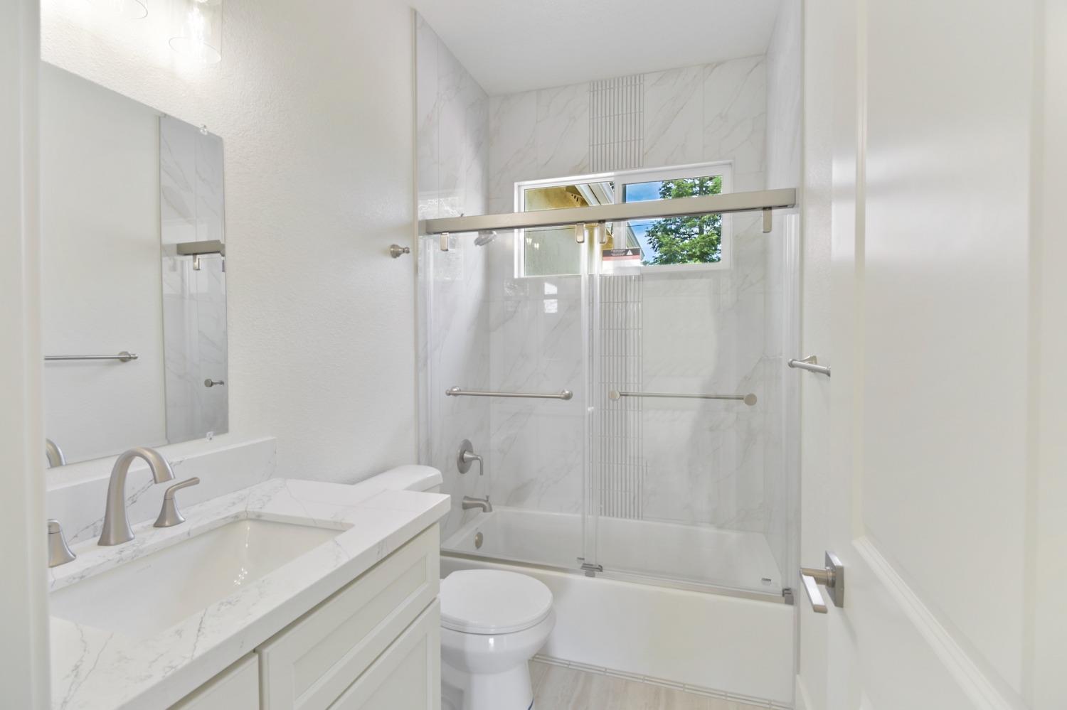 Detail Gallery Image 54 of 74 For 5501 Rogers St, Davis,  CA 95618 - 5 Beds | 3 Baths
