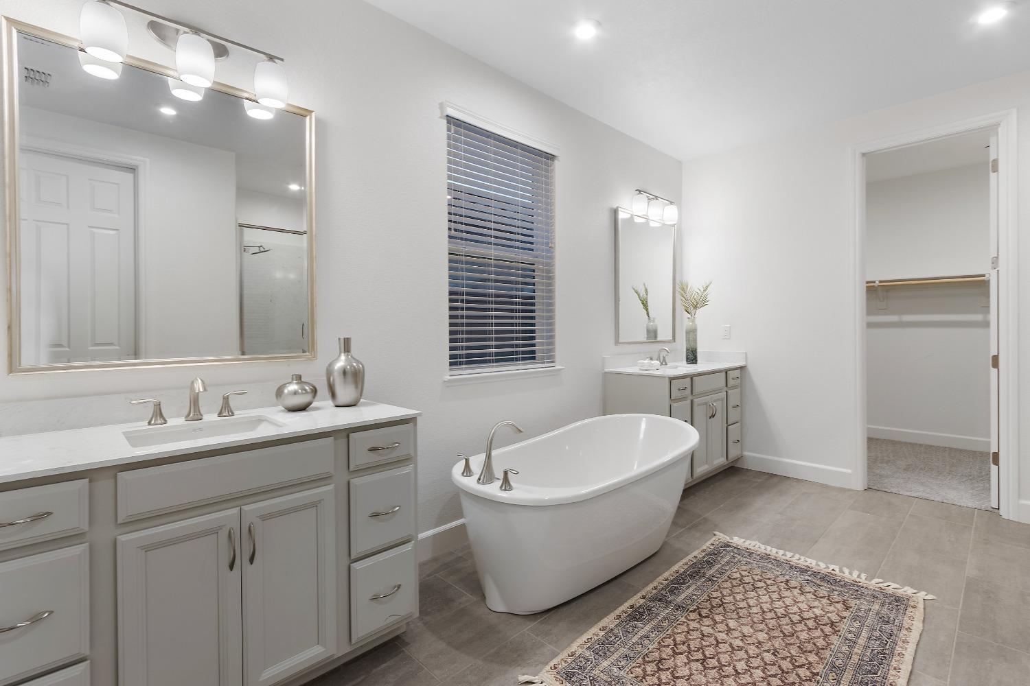 Detail Gallery Image 35 of 88 For 1667 Ball Pl, Woodland,  CA 95776 - 4 Beds | 4 Baths