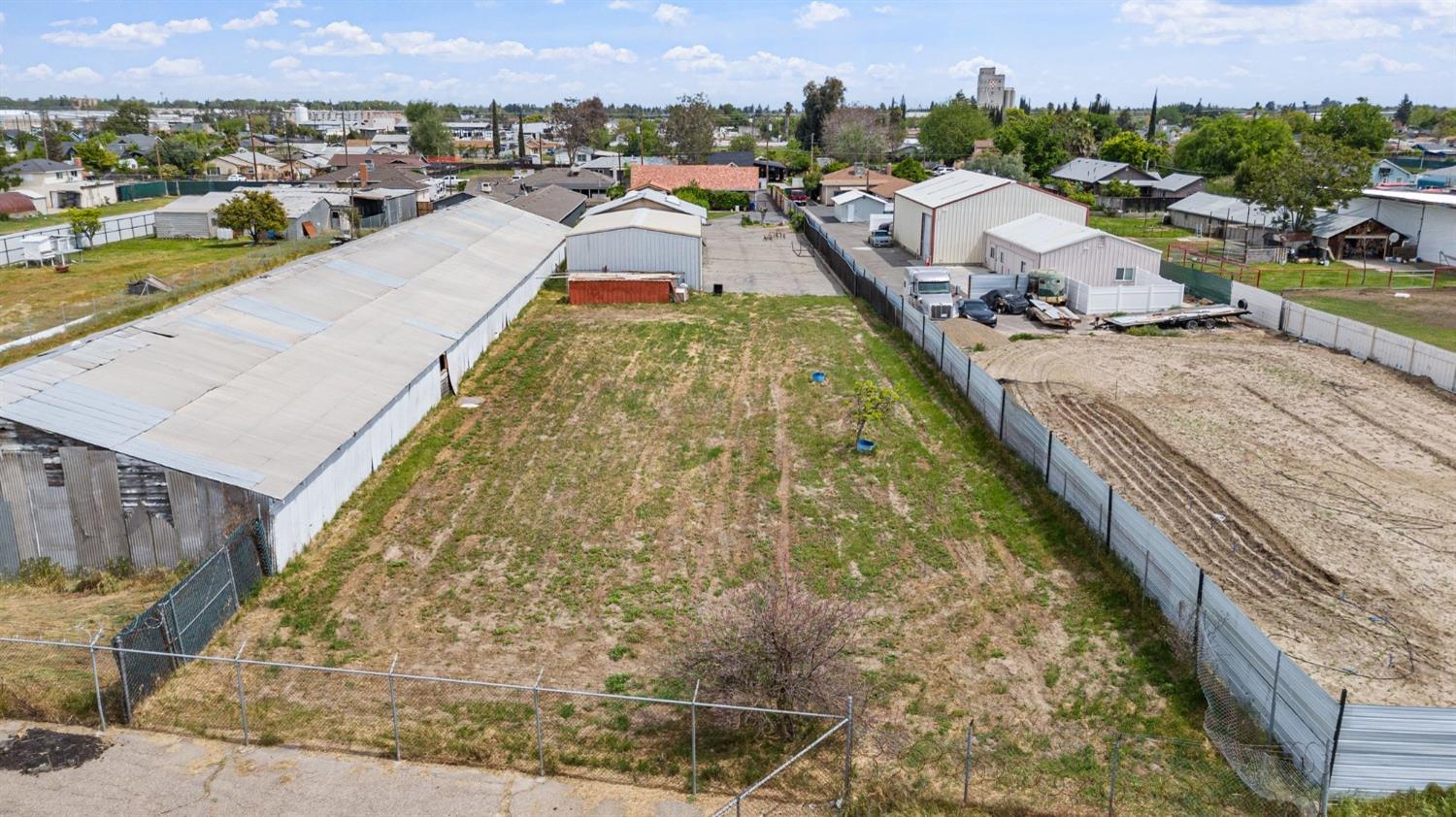 9th Street, Turlock, California image 41