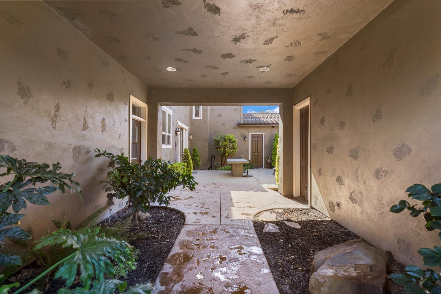 Detail Gallery Image 24 of 79 For 618 Elfers Rd, Patterson,  CA 95363 - 5 Beds | 5/1 Baths