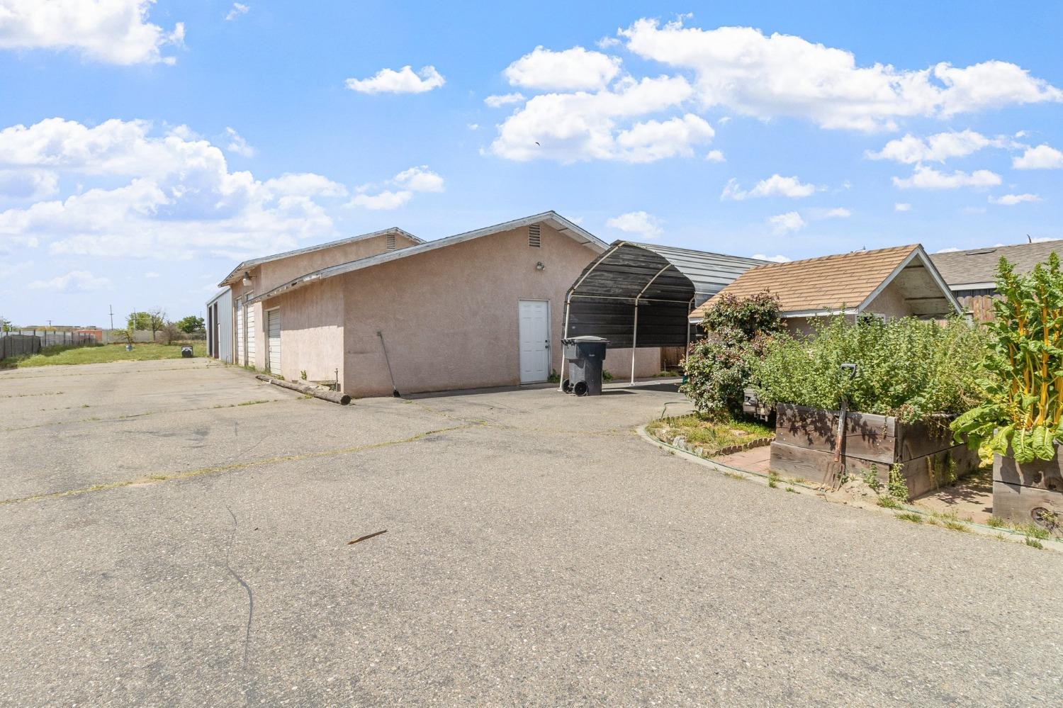 9th Street, Turlock, California image 23