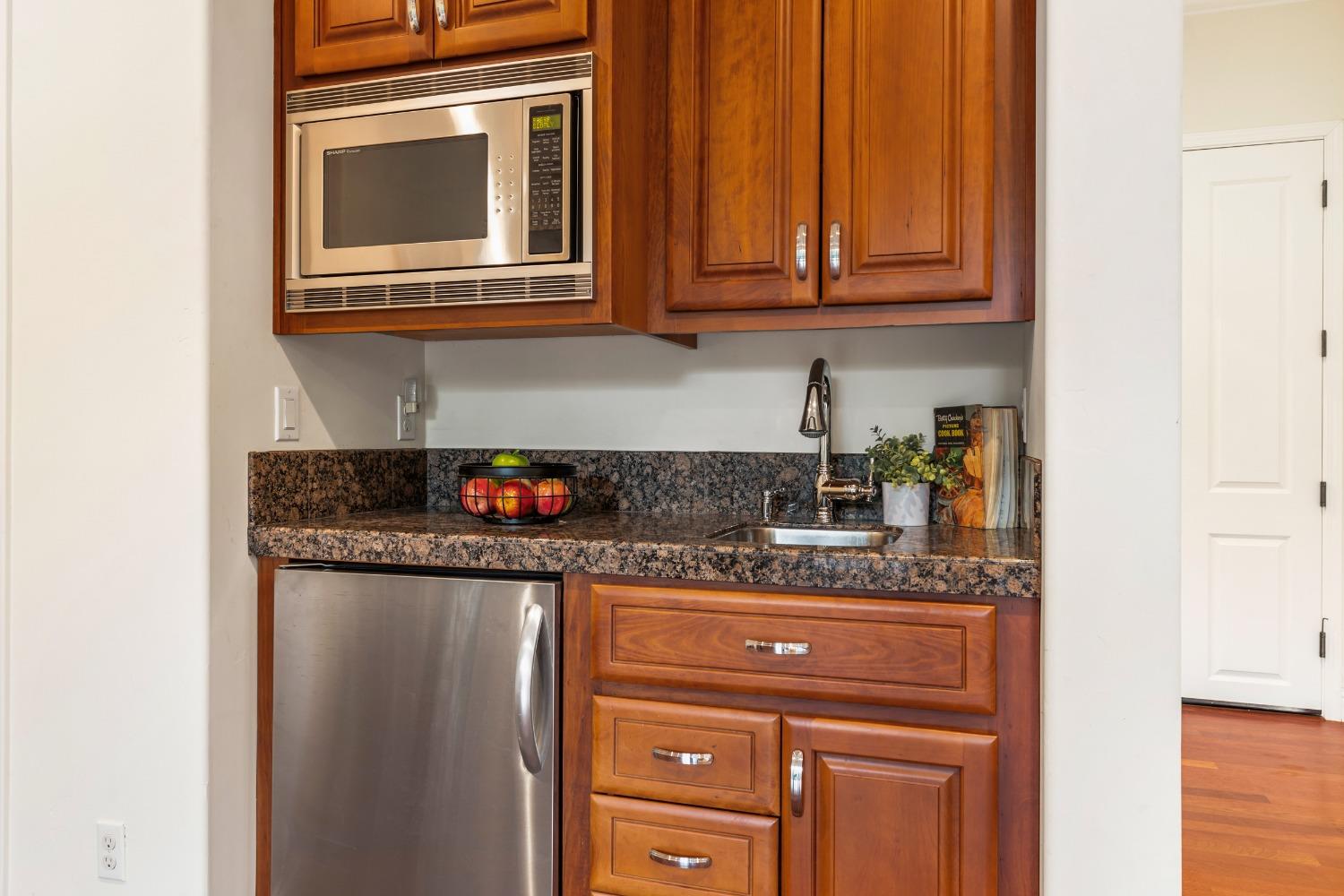 Detail Gallery Image 62 of 97 For 10407 Cimarron Trl, Oakdale,  CA 95361 - 4 Beds | 4/1 Baths