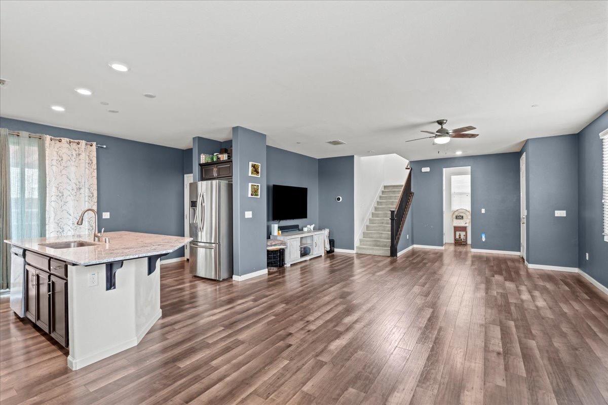 Detail Gallery Image 20 of 27 For 2201 Novi Dr, Riverbank,  CA 95367 - 3 Beds | 2/1 Baths