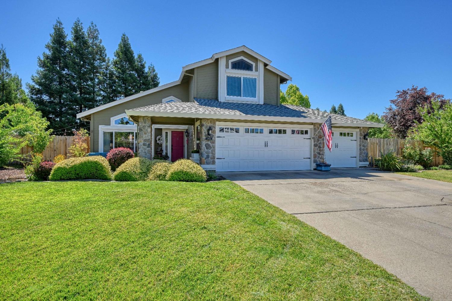 Detail Gallery Image 1 of 1 For 3700 Ocaso Ct, Cameron Park,  CA 95682 - 4 Beds | 3 Baths