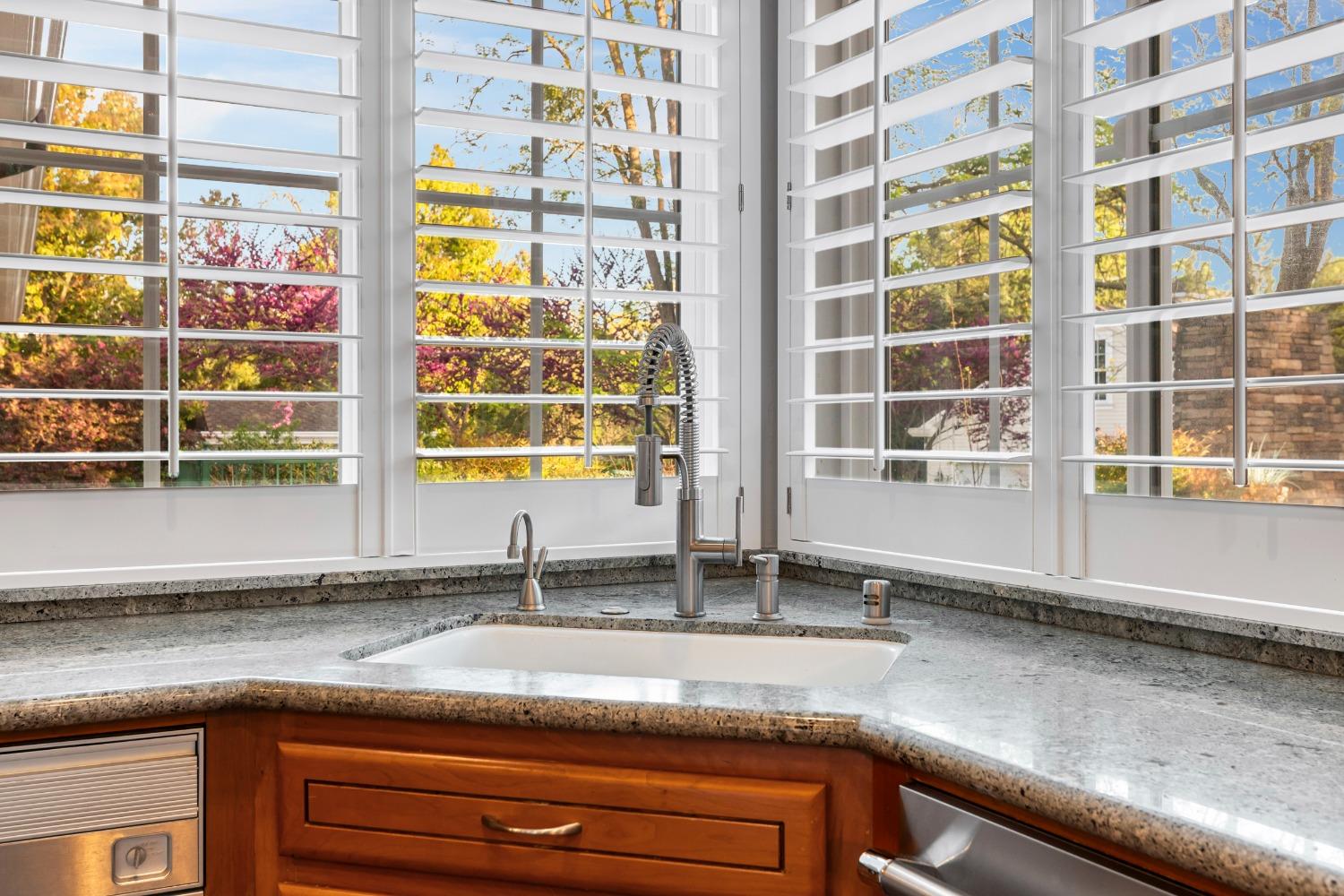 Detail Gallery Image 35 of 97 For 10407 Cimarron Trl, Oakdale,  CA 95361 - 4 Beds | 4/1 Baths