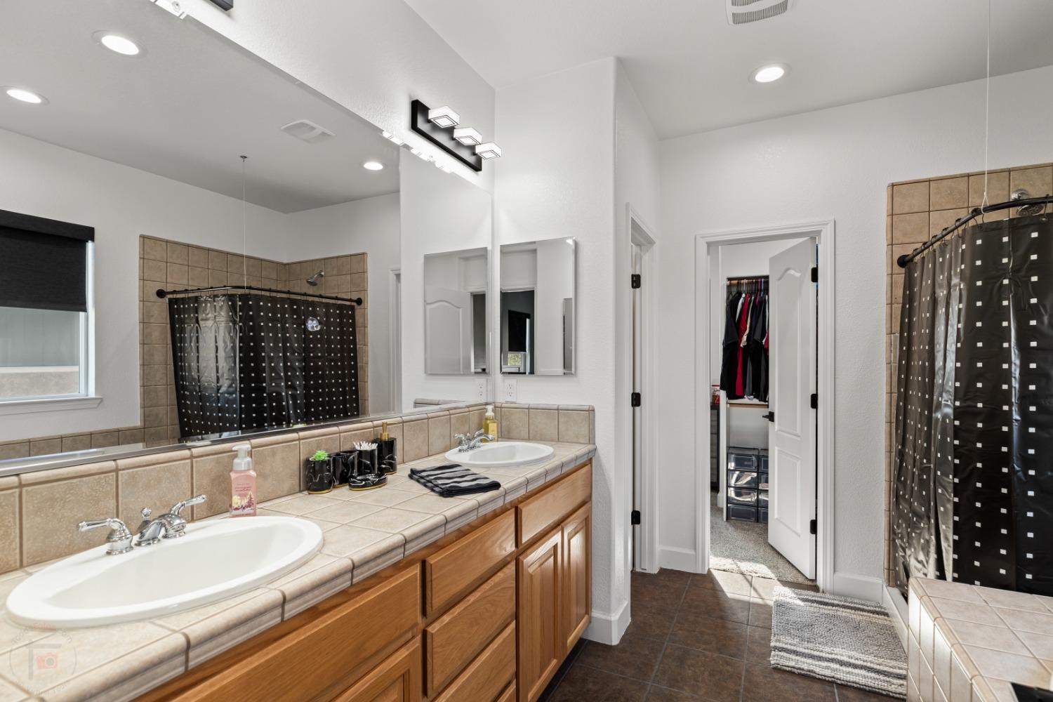 Detail Gallery Image 58 of 92 For 2323 Greger St, Oakdale,  CA 95361 - 4 Beds | 4 Baths