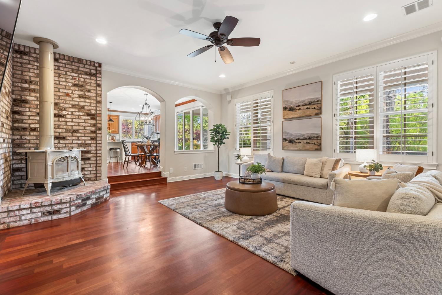 Detail Gallery Image 21 of 97 For 10407 Cimarron Trl, Oakdale,  CA 95361 - 4 Beds | 4/1 Baths