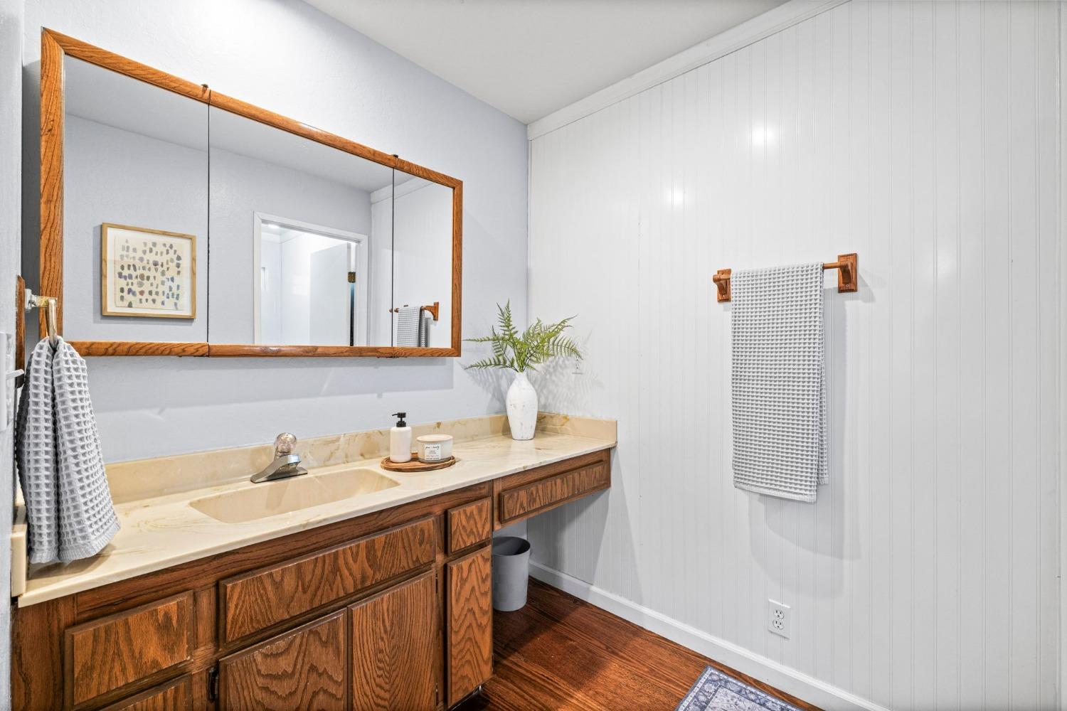 Detail Gallery Image 24 of 82 For 26485 Rollins Lake Rd, Colfax,  CA 95713 - 2 Beds | 2 Baths