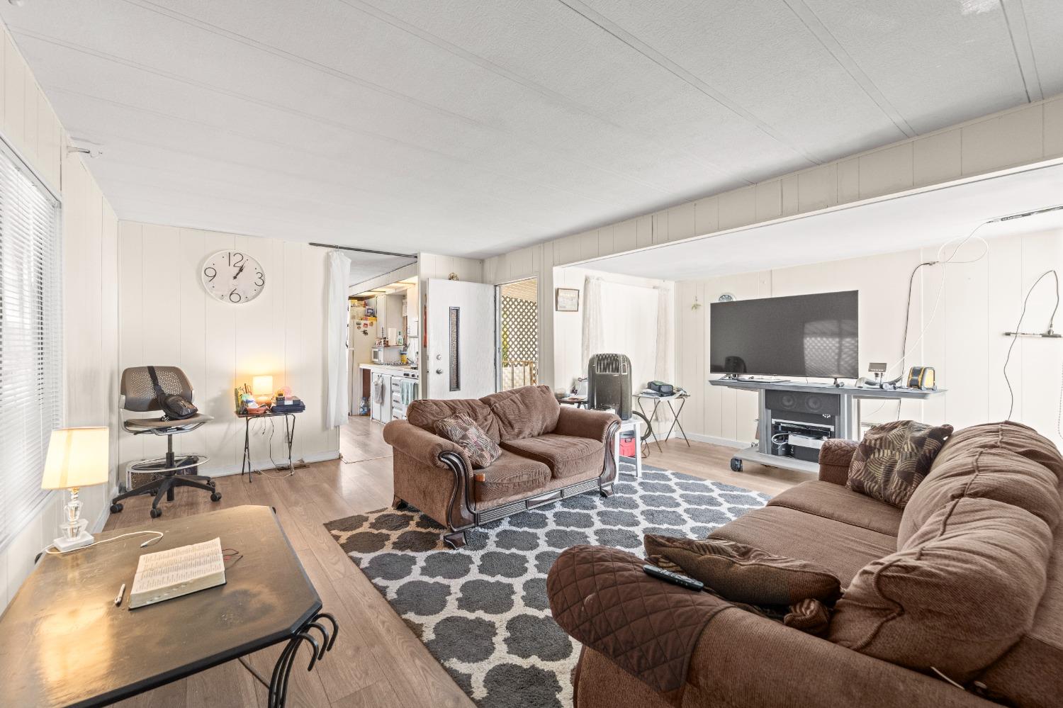 Detail Gallery Image 5 of 18 For 417 Westacre Rd 47, West Sacramento,  CA 95691 - 2 Beds | 1 Baths