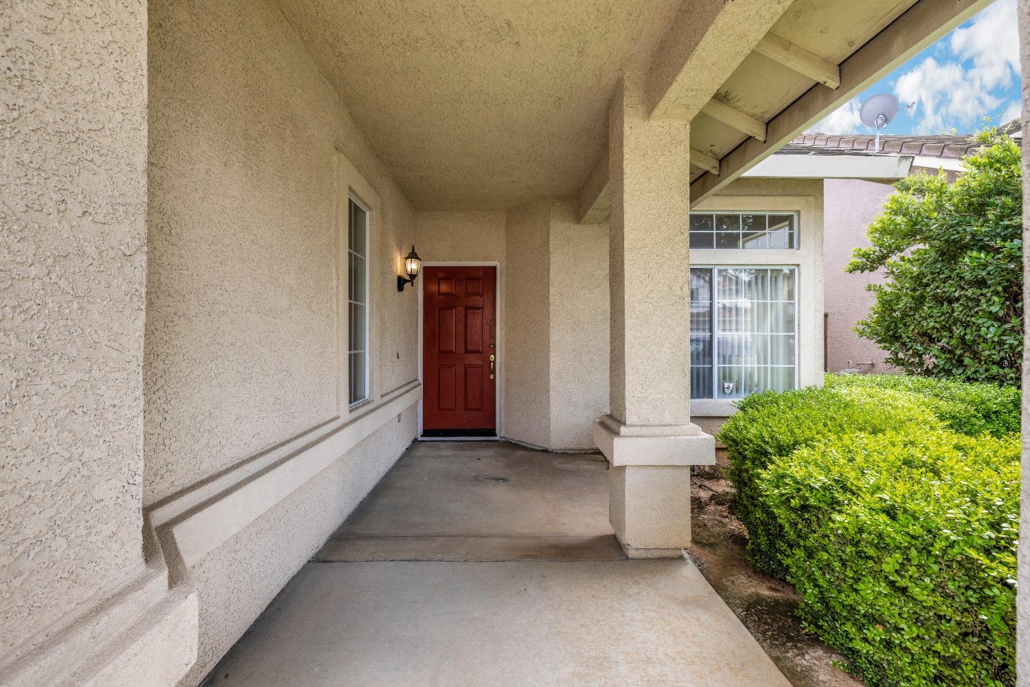 Spring Azure Way, Elk Grove, California image 41