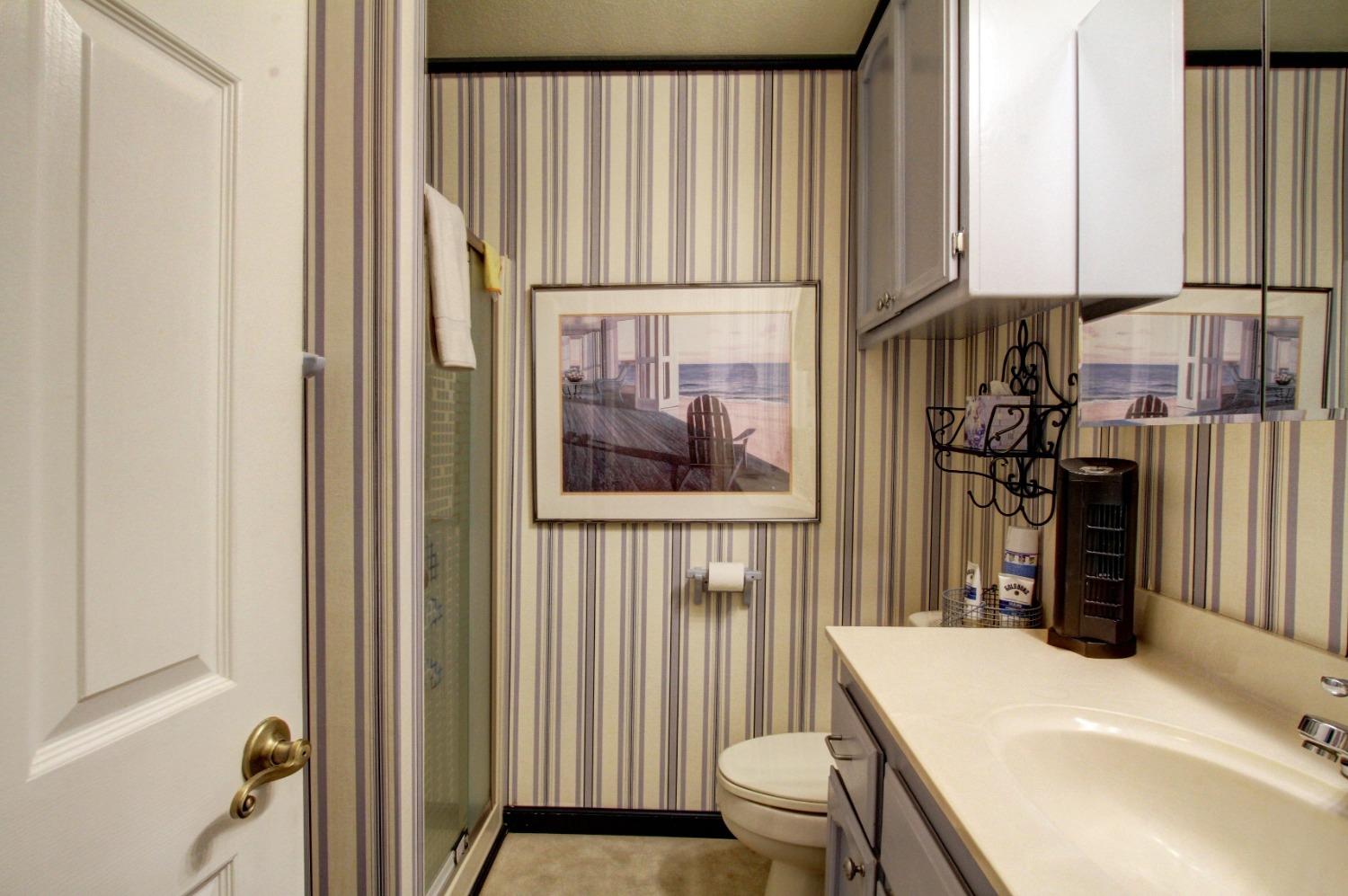Sunset Ridge Drive, Auburn, California image 23