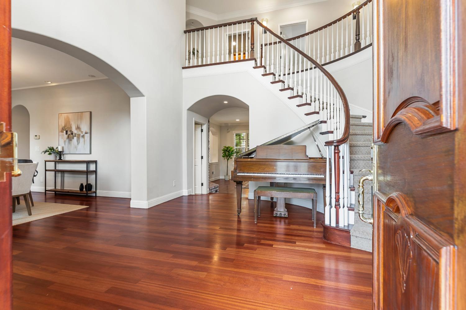 Detail Gallery Image 13 of 97 For 10407 Cimarron Trl, Oakdale,  CA 95361 - 4 Beds | 4/1 Baths