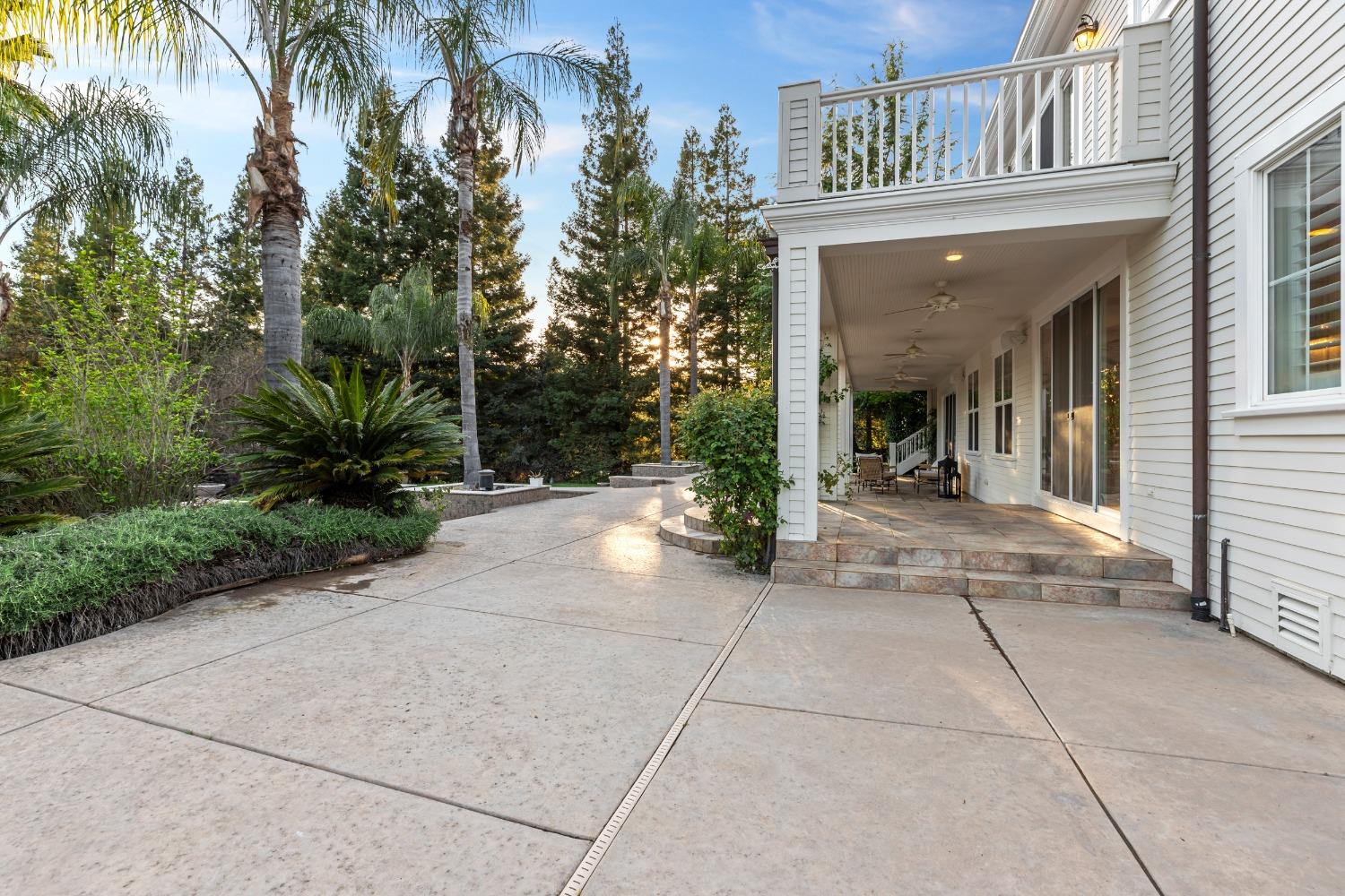 Detail Gallery Image 81 of 97 For 10407 Cimarron Trl, Oakdale,  CA 95361 - 4 Beds | 4/1 Baths