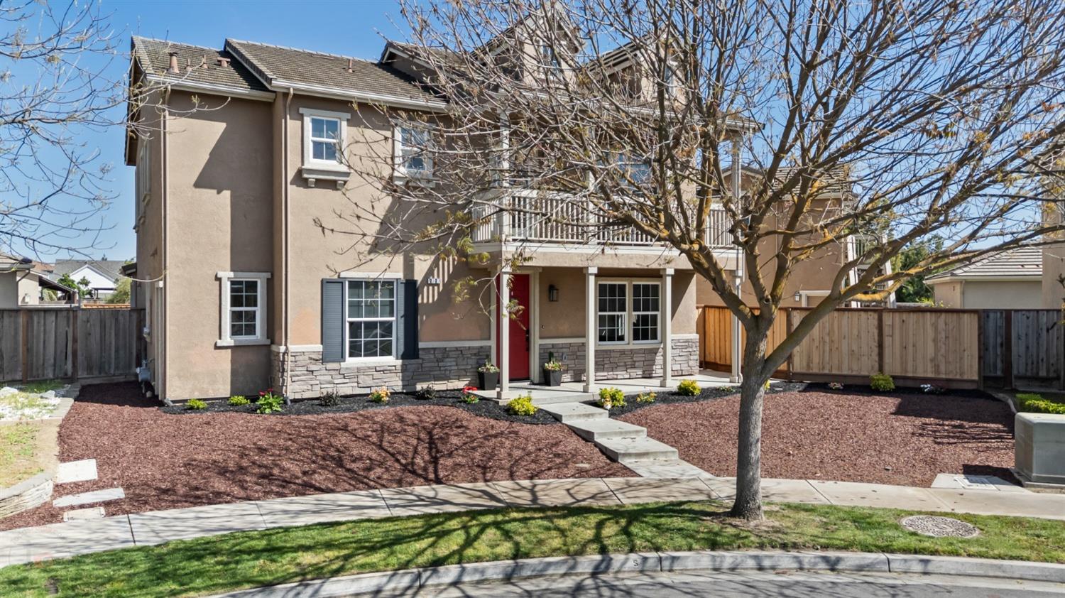 Detail Gallery Image 2 of 92 For 2323 Greger St, Oakdale,  CA 95361 - 4 Beds | 4 Baths