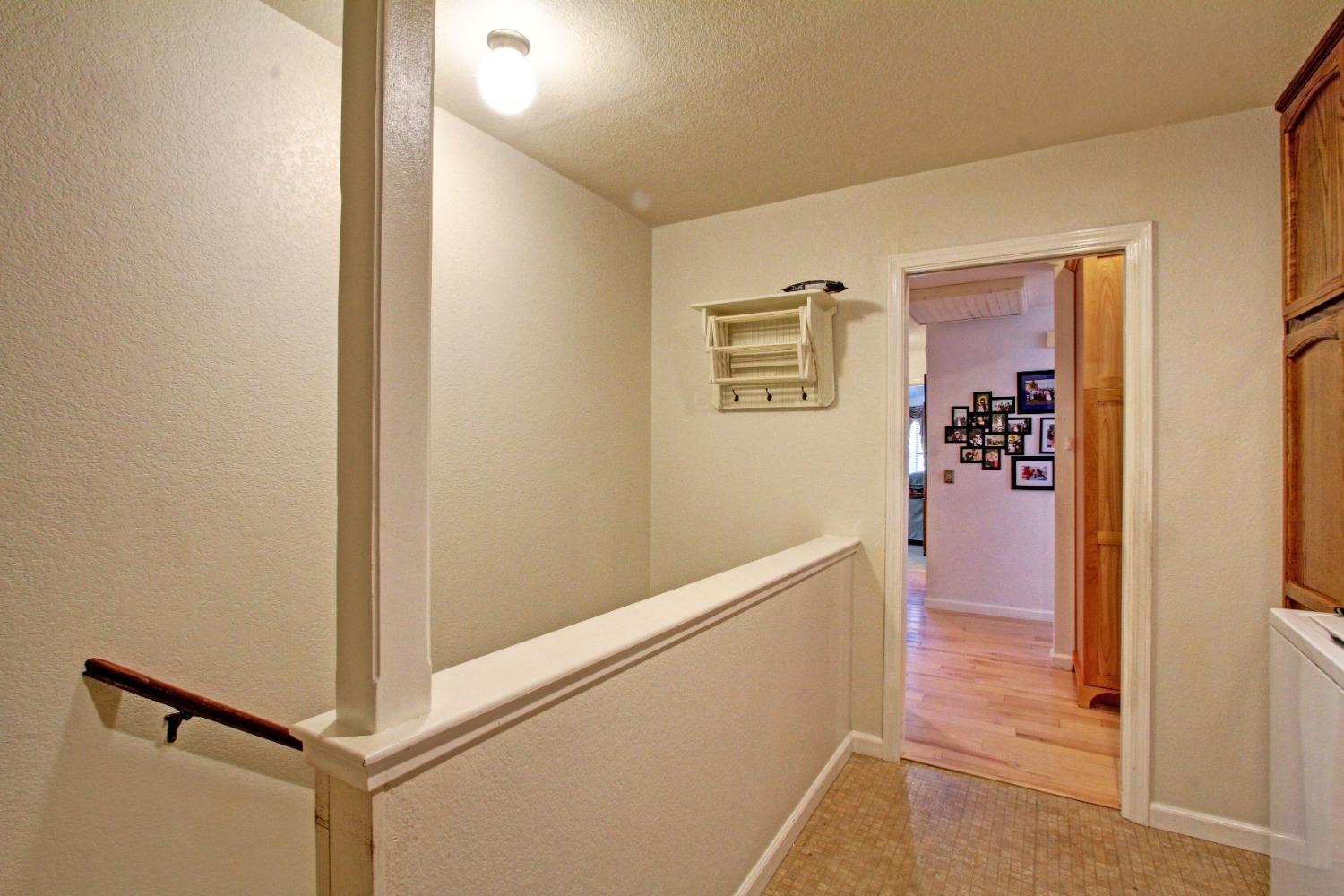 Sunset Ridge Drive, Auburn, California image 24