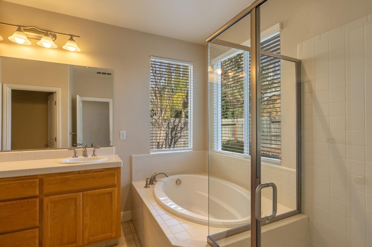 Detail Gallery Image 25 of 31 For 1730 Paola Ln, Manteca,  CA 95337 - 4 Beds | 2 Baths