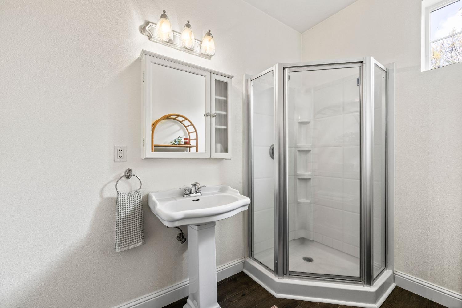 Detail Gallery Image 63 of 82 For 26485 Rollins Lake Rd, Colfax,  CA 95713 - 2 Beds | 2 Baths
