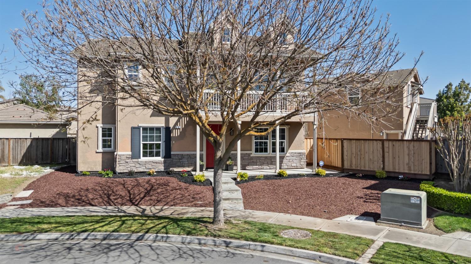 Detail Gallery Image 1 of 92 For 2323 Greger St, Oakdale,  CA 95361 - 4 Beds | 4 Baths