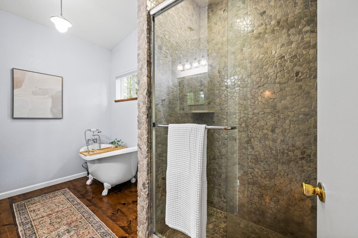 Detail Gallery Image 37 of 82 For 26485 Rollins Lake Rd, Colfax,  CA 95713 - 2 Beds | 2 Baths