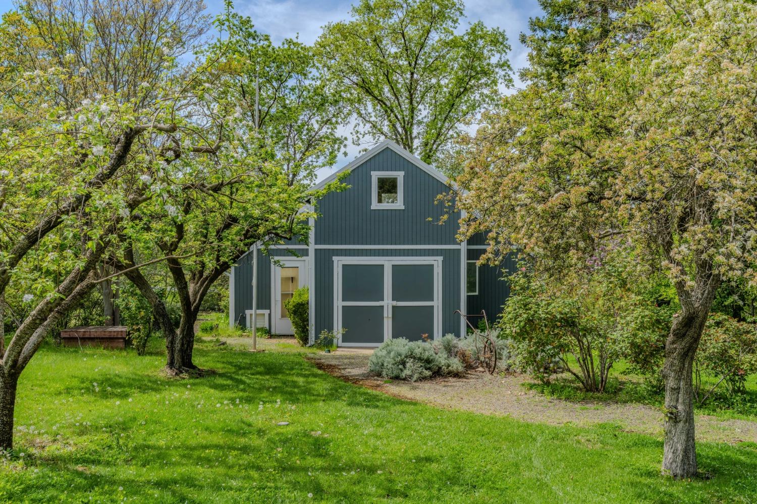 Detail Gallery Image 4 of 76 For 10690 White Oak Rd, Plymouth,  CA 95669 - 2 Beds | 2 Baths