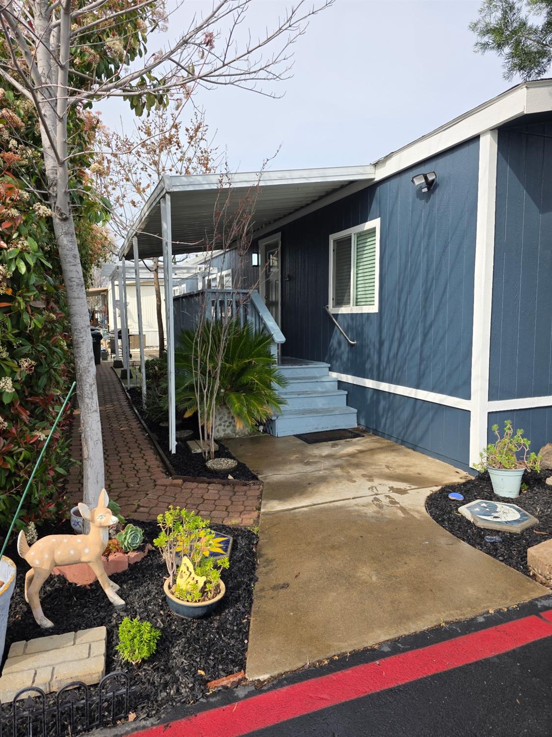Detail Gallery Image 2 of 48 For 4133 Potomac Ln, North Highlands,  CA 95660 - 3 Beds | 2 Baths