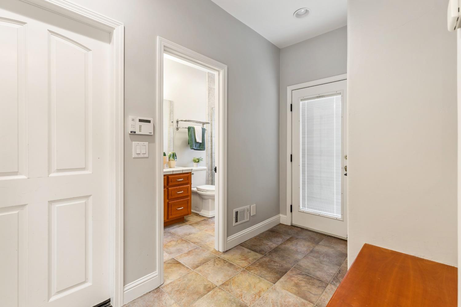 Detail Gallery Image 33 of 97 For 10407 Cimarron Trl, Oakdale,  CA 95361 - 4 Beds | 4/1 Baths