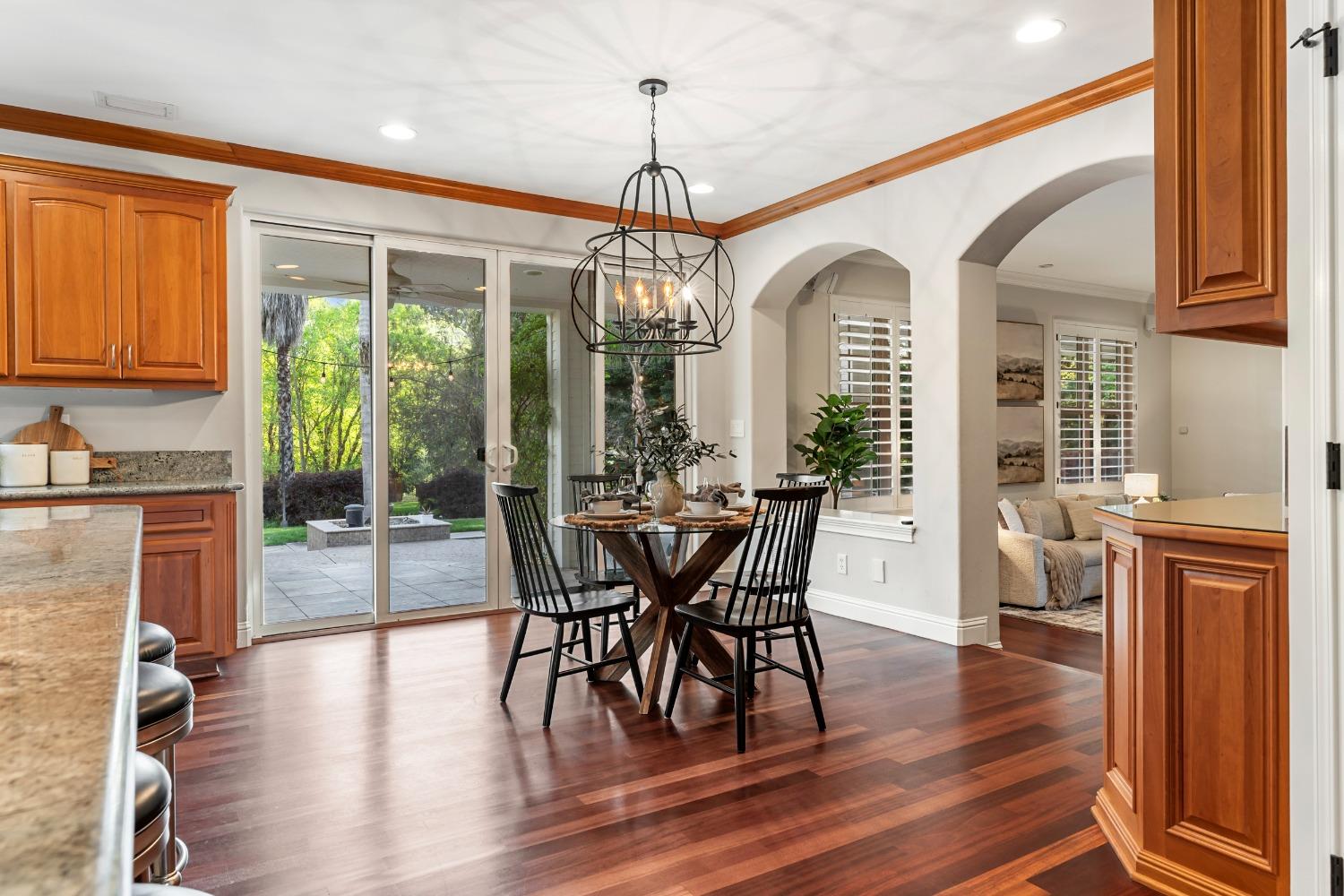 Detail Gallery Image 29 of 97 For 10407 Cimarron Trl, Oakdale,  CA 95361 - 4 Beds | 4/1 Baths